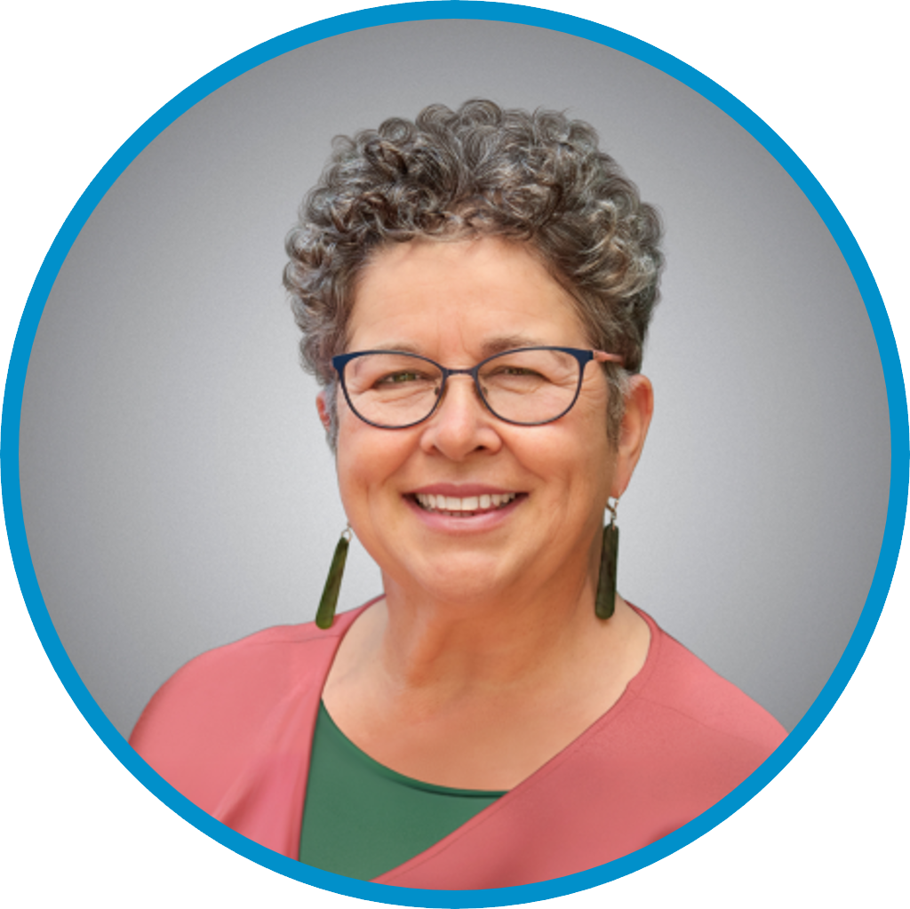 Tracey Cameron-Arnold